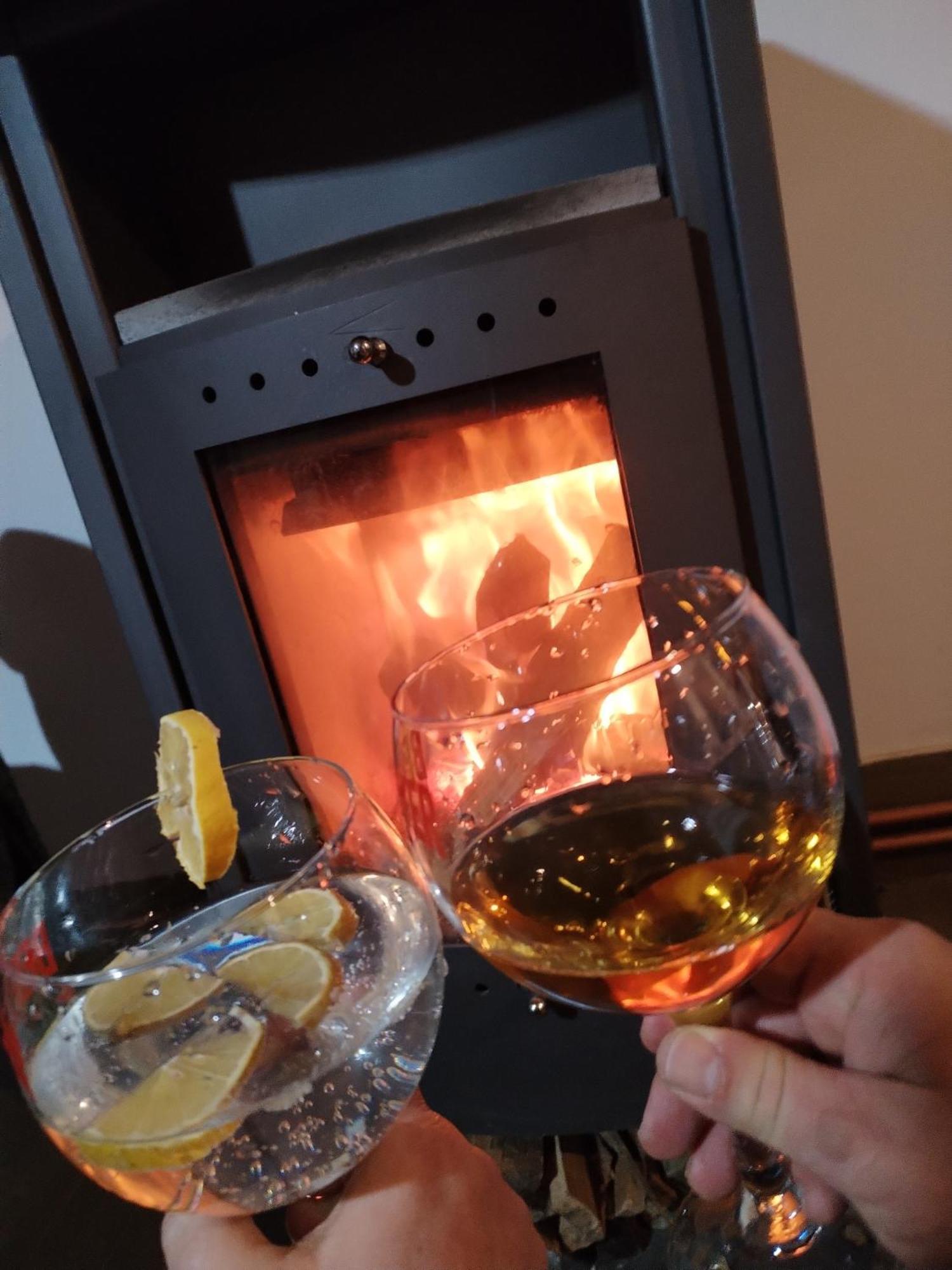 Susurul Apei Chalet Felsőporumbák Szoba fotó